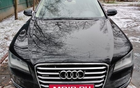 Audi A8, 2011 год, 1 800 000 рублей, 2 фотография