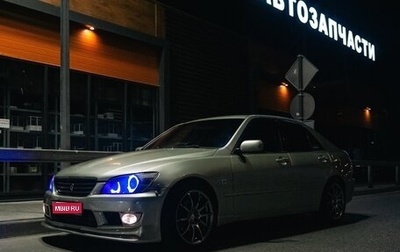 Toyota Altezza, 1999 год, 728 000 рублей, 1 фотография