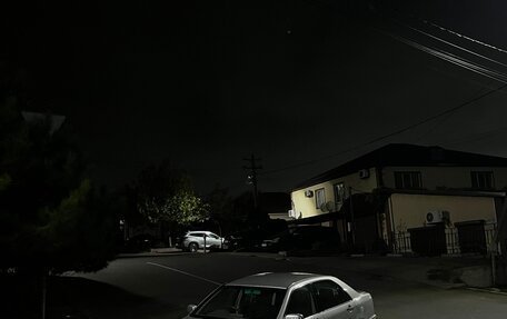 Toyota Progres, 1999 год, 660 000 рублей, 1 фотография