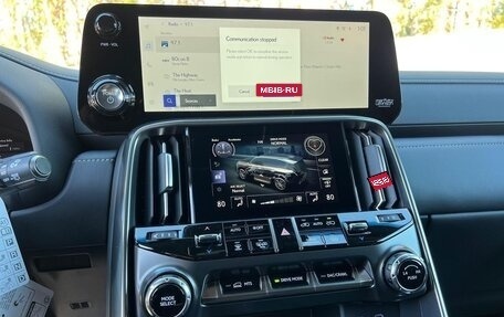 Lexus LX, 2025 год, 18 568 384 рублей, 25 фотография