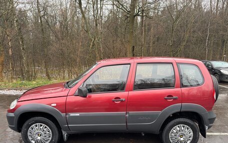 Chevrolet Niva I рестайлинг, 2011 год, 385 000 рублей, 8 фотография