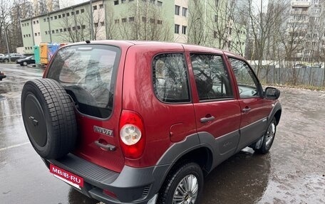 Chevrolet Niva I рестайлинг, 2011 год, 385 000 рублей, 5 фотография