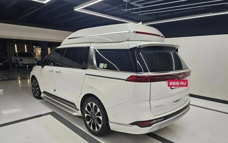 KIA Carnival, 2022 год, 3 300 000 рублей, 4 фотография