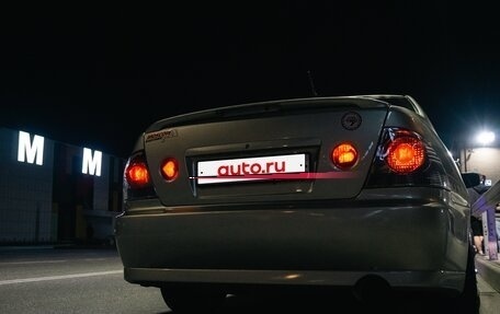 Toyota Altezza, 1999 год, 728 000 рублей, 12 фотография