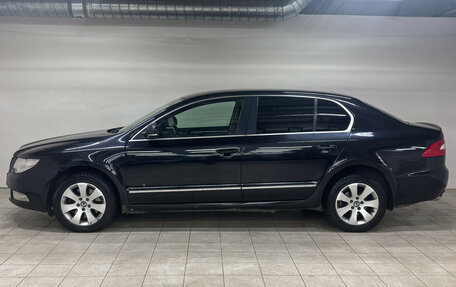 Skoda Superb III рестайлинг, 2011 год, 899 000 рублей, 9 фотография