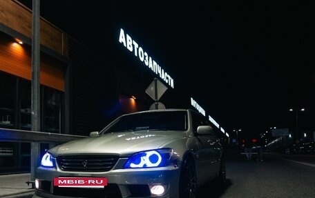 Toyota Altezza, 1999 год, 728 000 рублей, 15 фотография