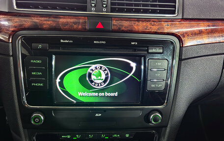 Skoda Superb III рестайлинг, 2011 год, 899 000 рублей, 20 фотография