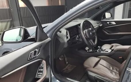 BMW 1 серия, 2020 год, 3 000 000 рублей, 5 фотография