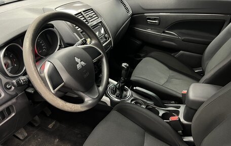 Mitsubishi ASX I рестайлинг, 2013 год, 899 000 рублей, 10 фотография