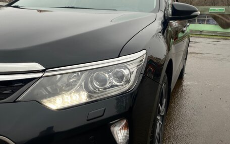 Toyota Camry, 2018 год, 2 700 000 рублей, 3 фотография