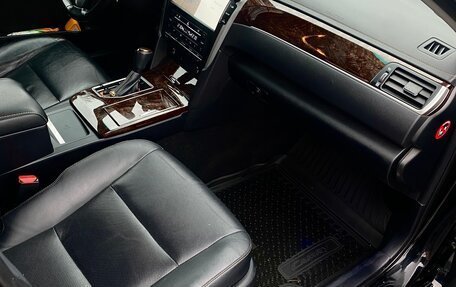 Toyota Camry, 2018 год, 2 700 000 рублей, 12 фотография