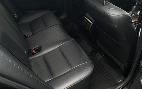 Toyota Camry, 2018 год, 2 700 000 рублей, 16 фотография