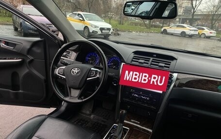 Toyota Camry, 2018 год, 2 700 000 рублей, 5 фотография