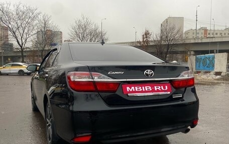 Toyota Camry, 2018 год, 2 700 000 рублей, 13 фотография