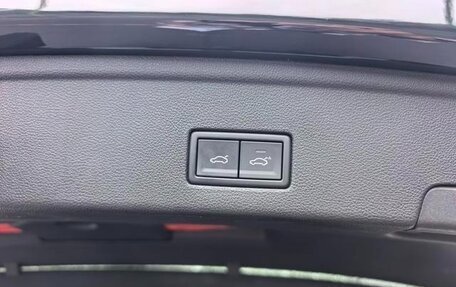 Volkswagen Touareg III, 2023 год, 6 531 500 рублей, 16 фотография