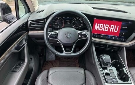 Volkswagen Touareg III, 2023 год, 6 531 500 рублей, 10 фотография