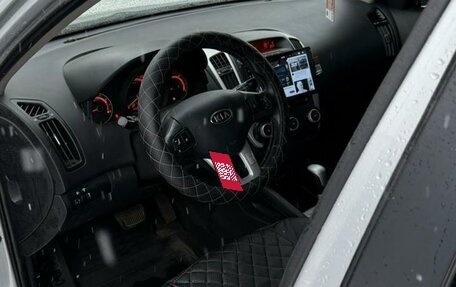 KIA cee'd I рестайлинг, 2010 год, 850 000 рублей, 10 фотография