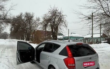 KIA cee'd I рестайлинг, 2010 год, 850 000 рублей, 8 фотография