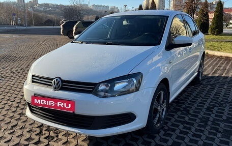 Volkswagen Polo VI (EU Market), 2014 год, 940 000 рублей, 3 фотография