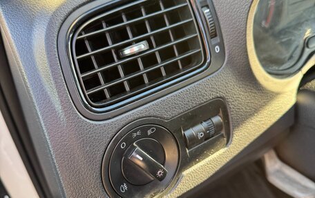 Volkswagen Polo VI (EU Market), 2014 год, 940 000 рублей, 19 фотография