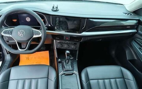 Volkswagen Passat B8 рестайлинг, 2022 год, 2 200 000 рублей, 5 фотография