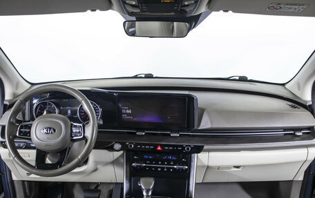 KIA Carnival, 2020 год, 2 895 000 рублей, 13 фотография