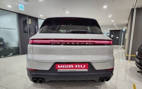 Porsche Cayenne III, 2024 год, 19 490 000 рублей, 5 фотография