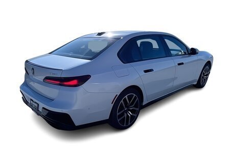 BMW 7 серия, 2023 год, 212 077 рублей, 5 фотография