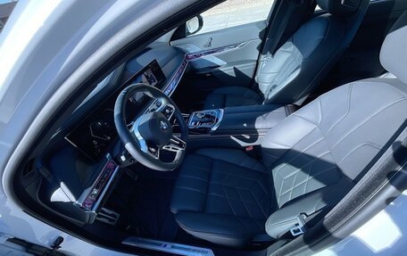 BMW 7 серия, 2023 год, 212 077 рублей, 7 фотография