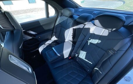 BMW 7 серия, 2023 год, 212 077 рублей, 21 фотография