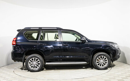 Toyota Land Cruiser Prado 150 рестайлинг 2, 2019 год, 4 899 700 рублей, 4 фотография