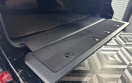 Toyota Land Cruiser 200, 2019 год, 10 800 000 рублей, 9 фотография