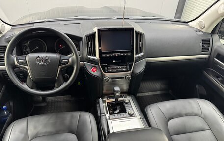 Toyota Land Cruiser 200, 2019 год, 10 800 000 рублей, 14 фотография