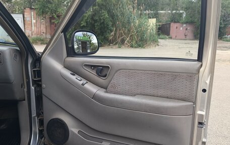 Chevrolet Blazer II рестайлинг, 1998 год, 300 000 рублей, 6 фотография