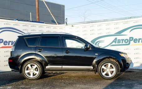 Mitsubishi Outlander III рестайлинг 3, 2008 год, 1 071 000 рублей, 8 фотография