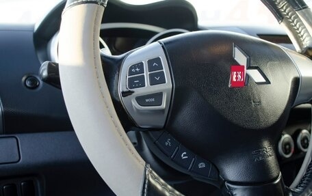 Mitsubishi Outlander III рестайлинг 3, 2008 год, 1 071 000 рублей, 13 фотография