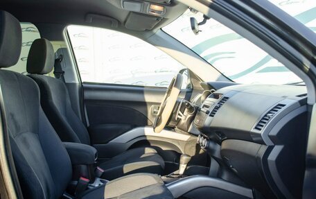 Mitsubishi Outlander III рестайлинг 3, 2008 год, 1 071 000 рублей, 18 фотография