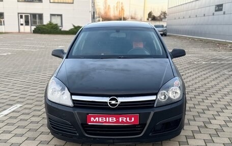 Opel Astra H, 2006 год, 320 000 рублей, 1 фотография