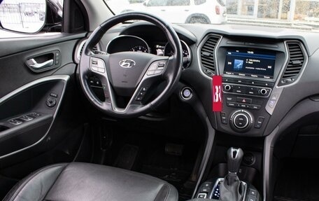 Hyundai Santa Fe III рестайлинг, 2018 год, 2 670 000 рублей, 12 фотография