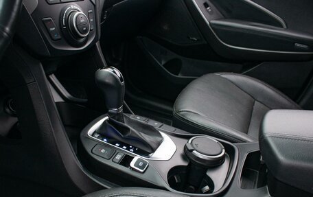 Hyundai Santa Fe III рестайлинг, 2018 год, 2 670 000 рублей, 14 фотография