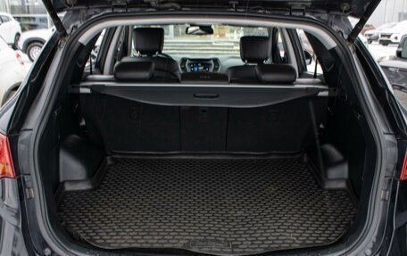 Hyundai Santa Fe III рестайлинг, 2018 год, 2 670 000 рублей, 23 фотография