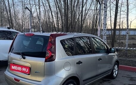 Nissan Note II рестайлинг, 2010 год, 590 000 рублей, 3 фотография