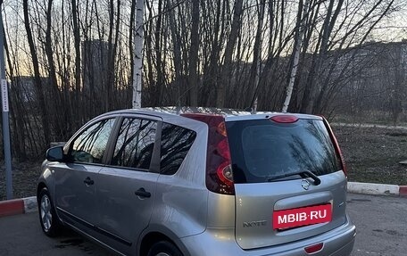 Nissan Note II рестайлинг, 2010 год, 590 000 рублей, 2 фотография