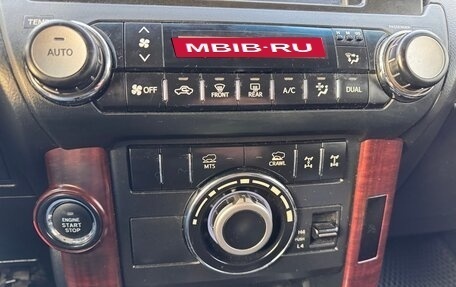 Toyota Land Cruiser Prado 150 рестайлинг 2, 2014 год, 3 300 000 рублей, 21 фотография