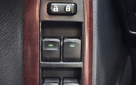 Toyota Land Cruiser Prado 150 рестайлинг 2, 2014 год, 3 300 000 рублей, 30 фотография