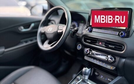 Hyundai Kona I, 2022 год, 1 990 000 рублей, 8 фотография