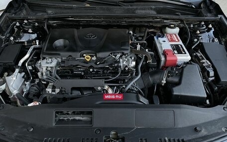 Toyota Camry, 2021 год, 3 228 000 рублей, 10 фотография