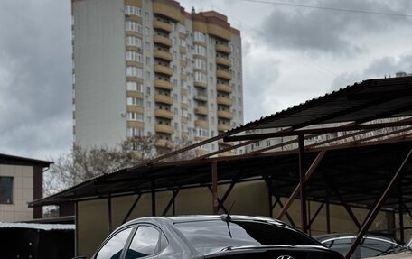 Hyundai Solaris II рестайлинг, 2022 год, 2 000 000 рублей, 6 фотография