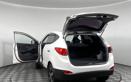 Hyundai ix35 I рестайлинг, 2014 год, 1 389 000 рублей, 10 фотография