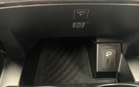 Mercedes-Benz EQC, 2021 год, 4 990 000 рублей, 15 фотография